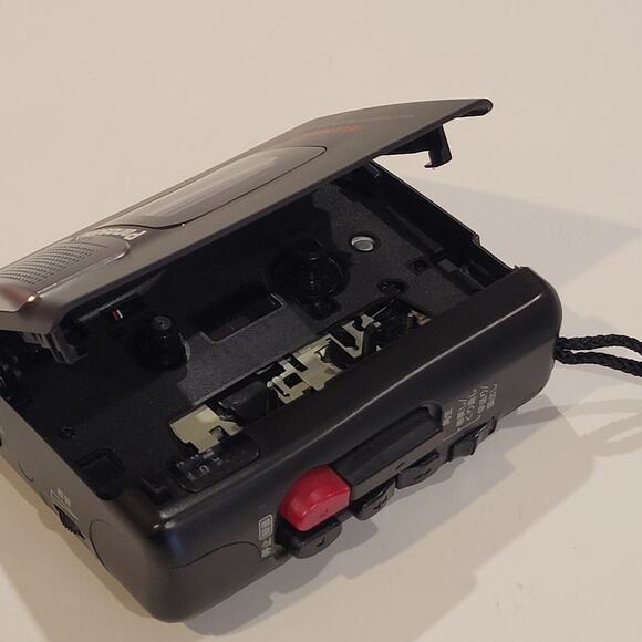 Vintage Panasonic RQ-L100-K Mini Cassette Recorder. New , open box - Picture 9 of 12